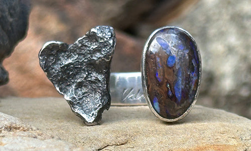 Boulder Opal / Meteorite 2cap
