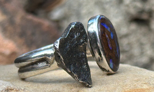 Boulder Opal / Meteorite 2cap