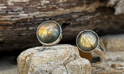 Golden Labradorite 2cap