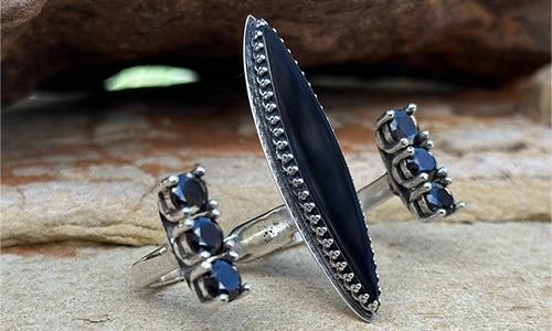 "La Belle Noire" 3cap ring