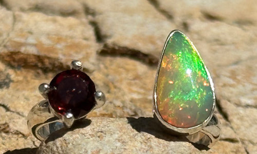 Opal Garnet 2cap