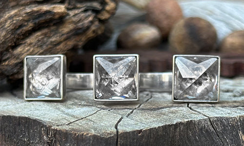 Pyramid 3cap ~ Silver tone