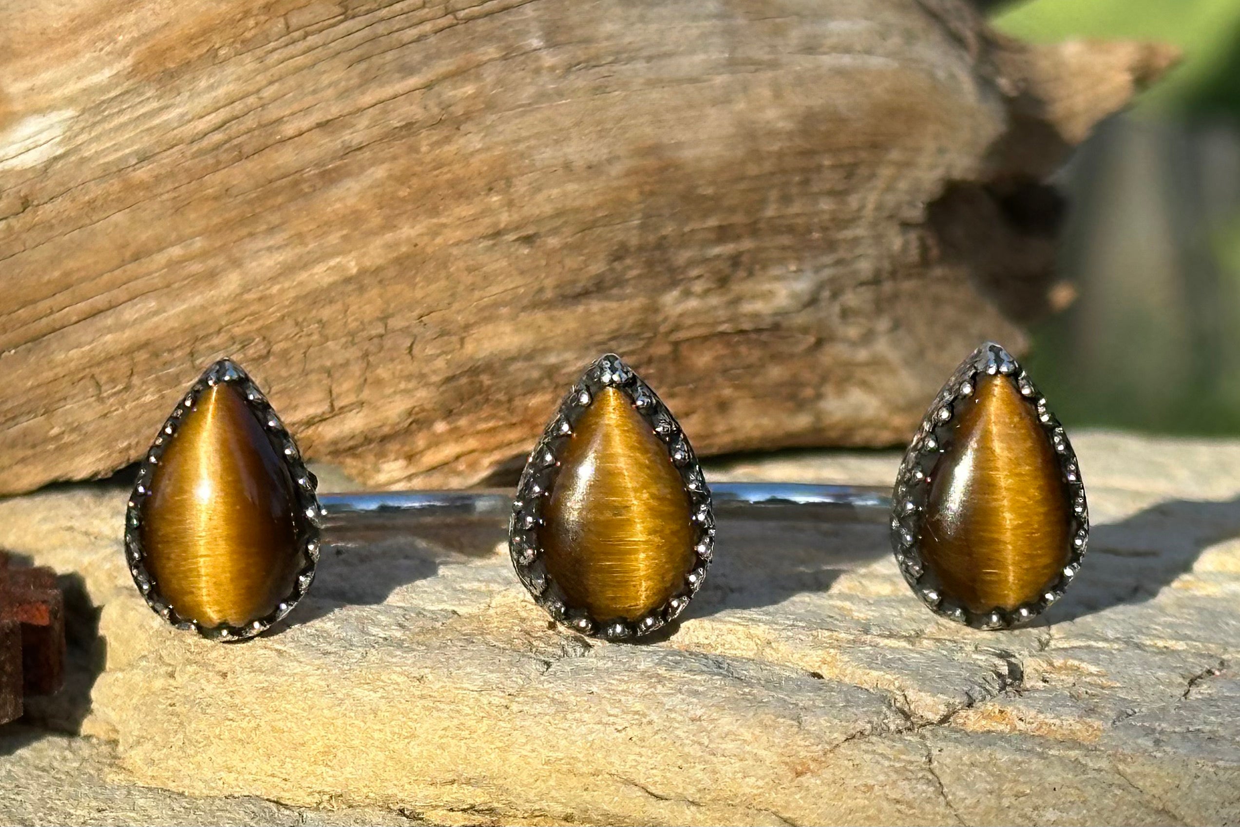 Tiger Eye Teardrop 3cap