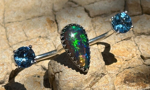Large Blue Opal 3cap