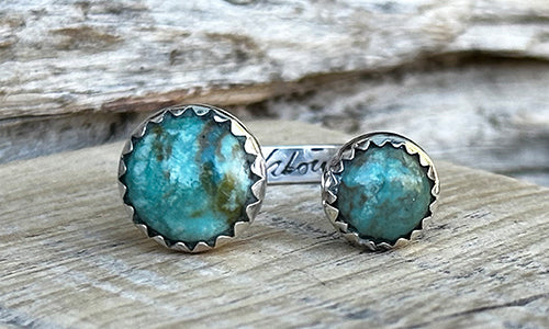 Turquoise 2cap ~ Saw-thoothed bezel