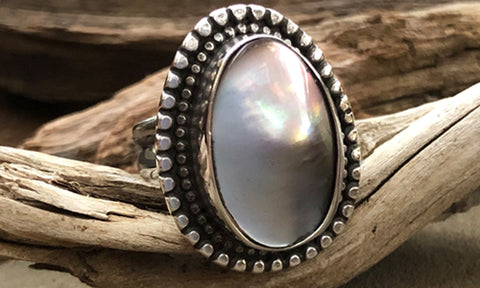 Dotted Pearl ring
